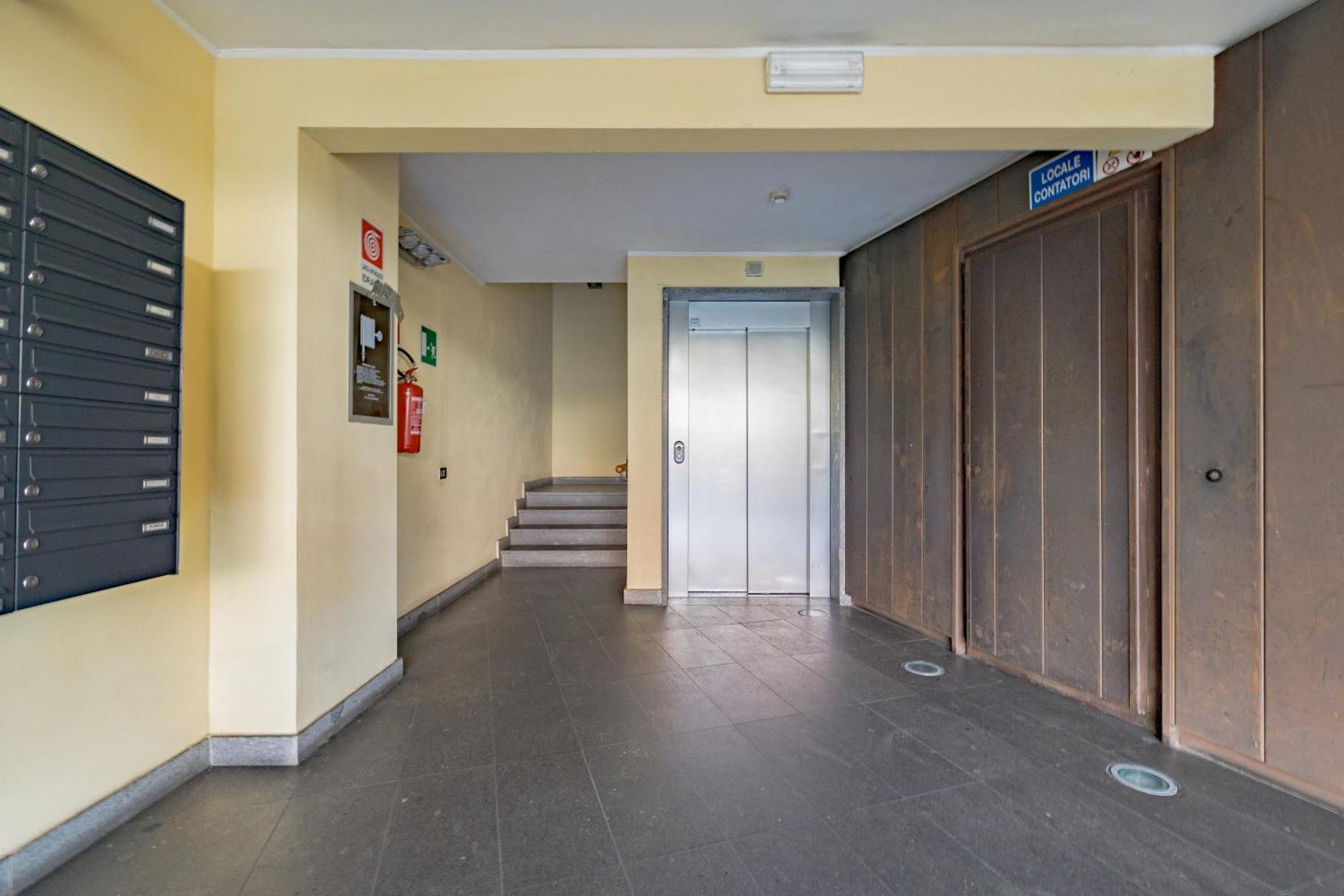 Casa Solare - Eleganza Milanese In Porta Romana Экстерьер фото